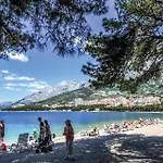 Lovely In * Makarska