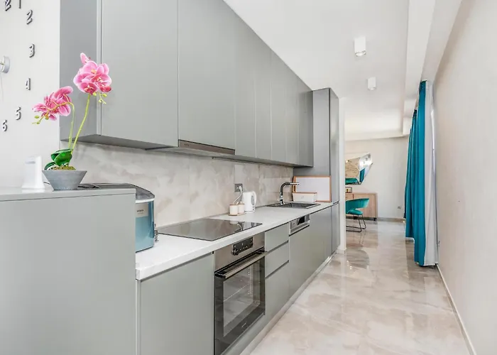 Beautiful In Макарська