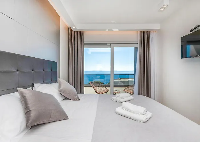 Beautiful In 马卡尔斯卡