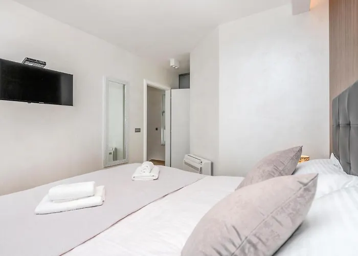 Beautiful In בית נופש